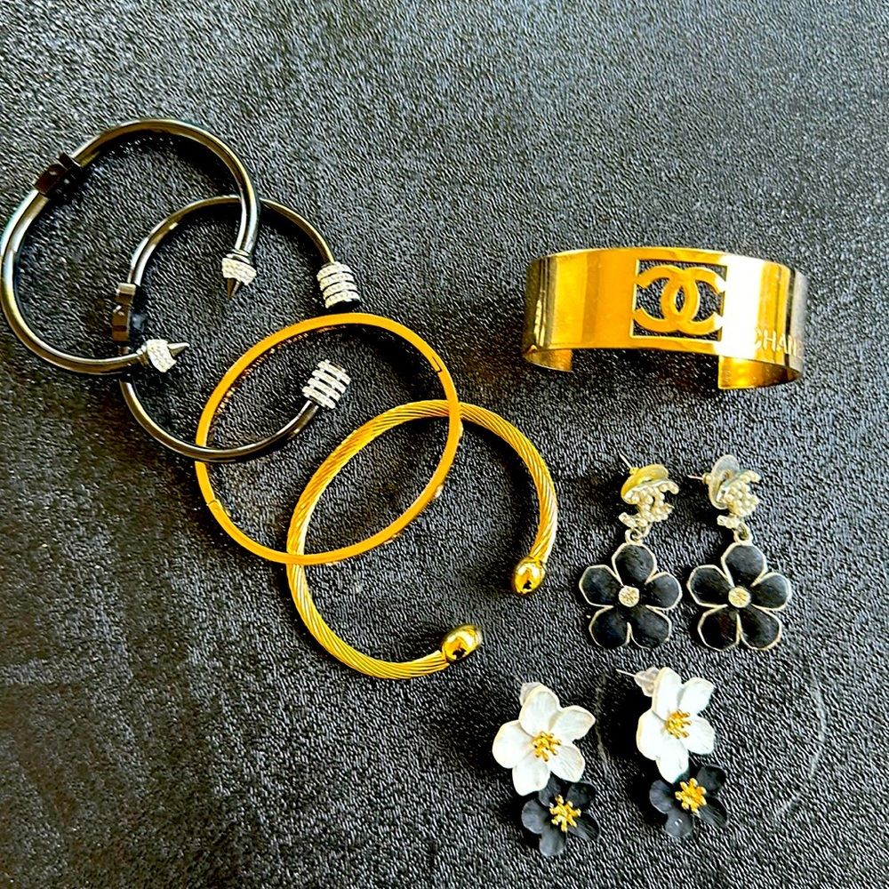 Luxurious jewelry